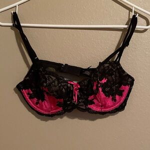 Black and Hot Pink Unlined Victoria’s Secret Lace Bra with Underwire - 34C